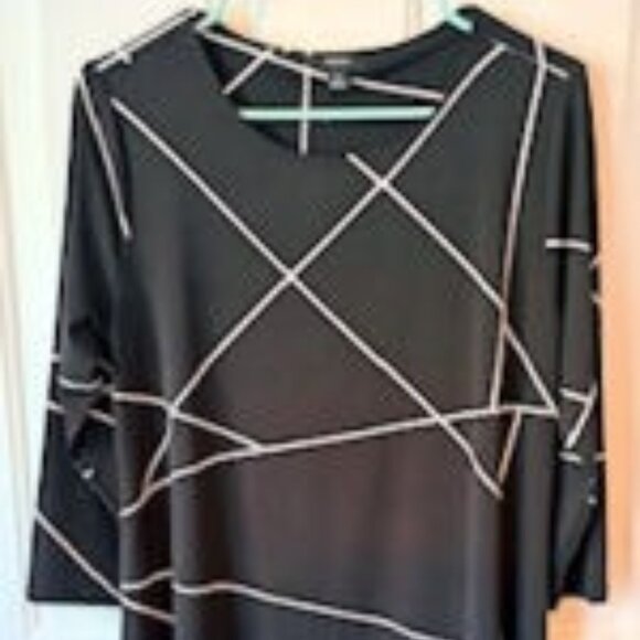 Alfani Tunic Top Womens Size M Black and White NEW WITH TAGS - Picture 4 of 9